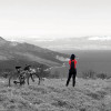 CRNO, BIJELO I ŠARENO